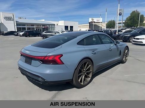 Used 2022 Audi e-tron GT Premium Plus AWD/4WD image 3