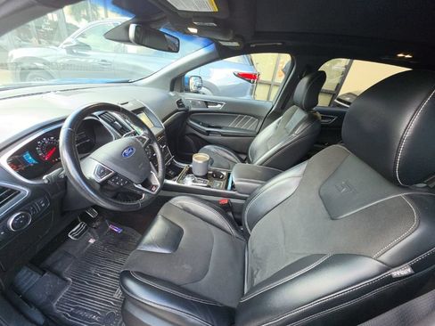 Used 2019 Ford Edge ST w/ Cold Weather Package AWD/4WD image 12