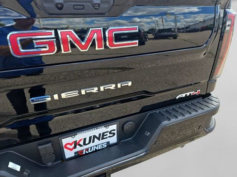 New 2026 GMC Sierra 2500 AT4 w/ AT4 Premium Plus Package AWD/4WD image 12