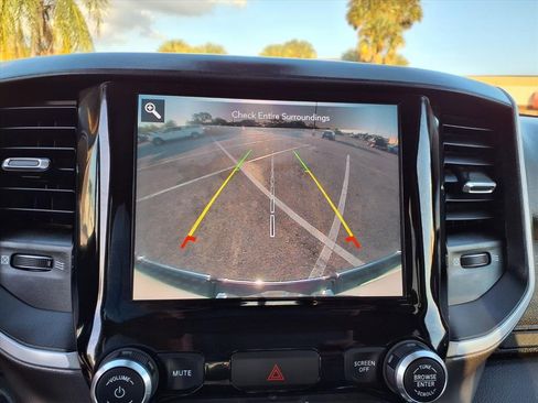 Used 2020 RAM 1500 Big Horn image 30