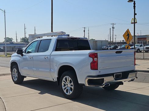 New 2026 Chevrolet Silverado 1500 LTZ w/ LTZ Premium Package AWD/4WD image 3