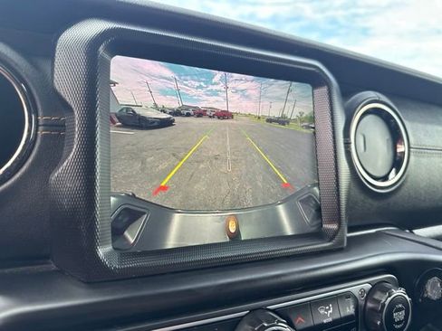 Used 2022 Jeep Gladiator Overland AWD/4WD image 26
