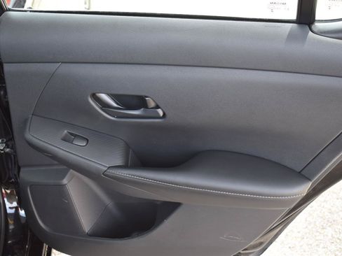 Certified 2024 Nissan Sentra SV FWD image 46