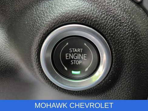 Used 2022 Chevrolet Silverado 1500 Custom AWD/4WD image 18