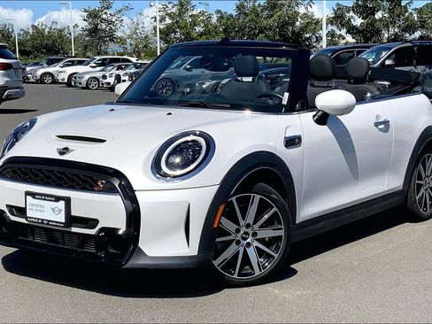 Certified 2024 MINI Cooper S FWD image 3