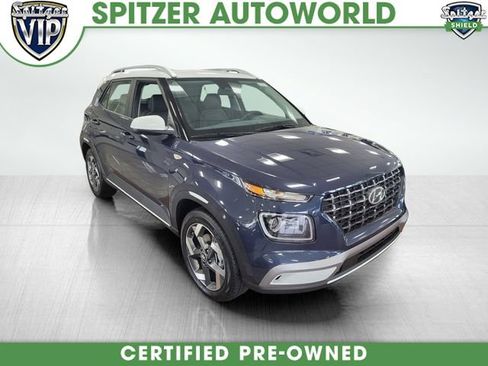 Used 2025 Hyundai Venue Limited FWD image 1