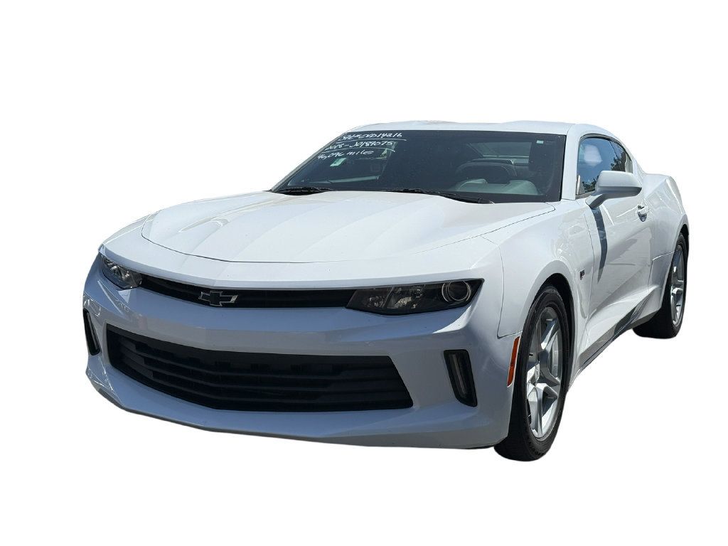 Used 2018 Chevrolet Camaro LT RWD image 13