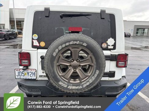 Used 2018 Jeep Wrangler Unlimited Sport image 6
