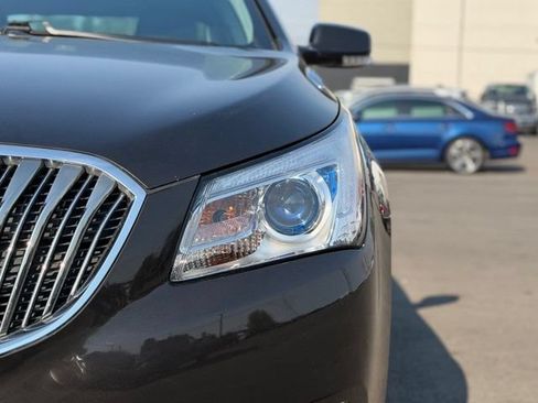 Used 2014 Buick LaCrosse Leather FWD image 7