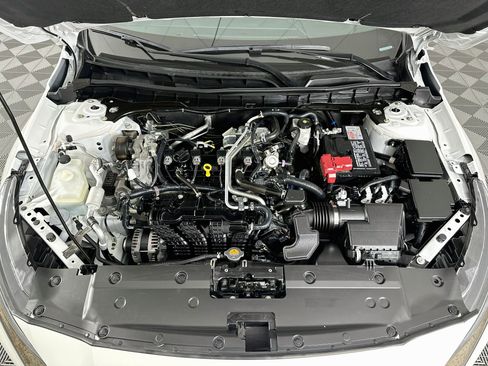 Used 2024 Nissan Altima 2.5 SR FWD image 31