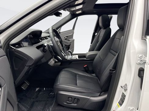 Used 2023 Land Rover Range Rover Evoque R-Dynamic S image 11