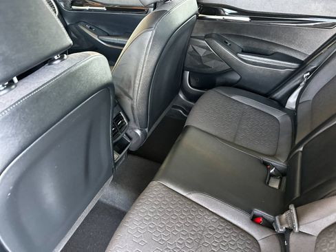 Certified 2024 Kia Seltos S FWD image 16