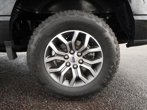 Used 2022 Ford F150 Lariat w/ Trailer Tow Package AWD/4WD image 43