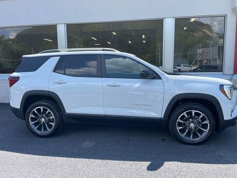 New 2026 GMC Terrain Elevation w/ Elevation Premium Package AWD/4WD image 4