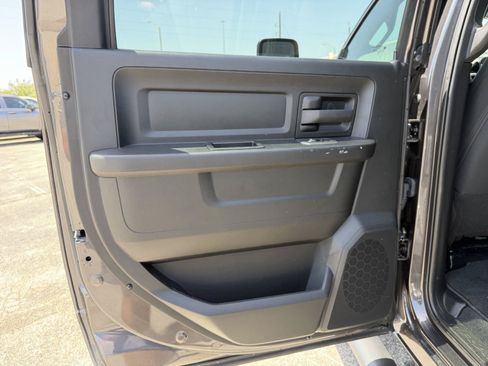 Used 2025 RAM 2500 Tradesman AWD/4WD image 16