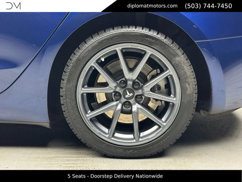 Used 2017 Tesla Model 3 Standard Range image 36