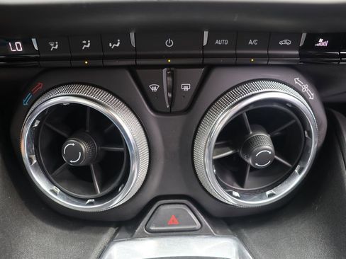 Used 2018 Chevrolet Camaro LT w/ RS Package image 26