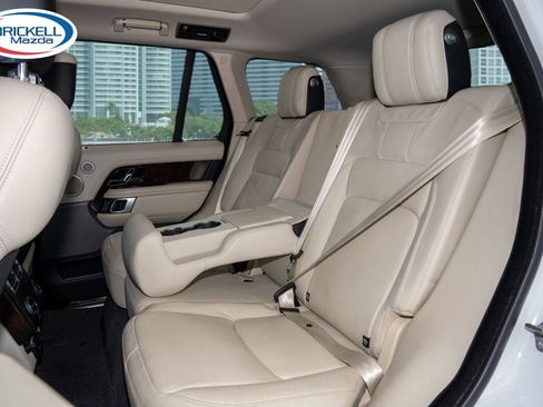 Used 2018 Land Rover Range Rover Supercharged AWD/4WD image 7