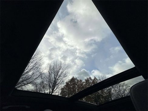 Certified 2022 Mercedes-Benz GLE 350 4MATIC image 33