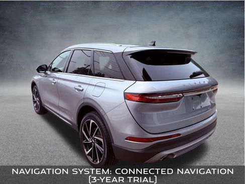 Used 2024 Lincoln Corsair Reserve w/ Rear Removable Package Tray AWD/4WD image 3