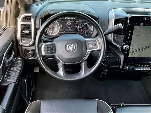 Used 2022 RAM 2500 Laramie AWD/4WD image 3