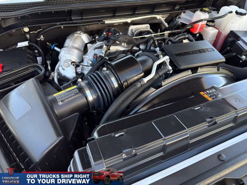 Used 2025 Chevrolet Silverado 3500 LTZ AWD/4WD image 13