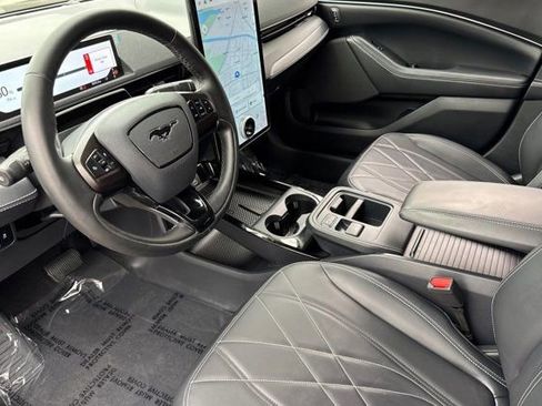 Certified 2025 Ford Mustang Mach-E Select w/ Interior Protection Package image 11