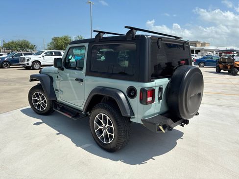 Used 2024 Jeep Wrangler Sport AWD/4WD image 5