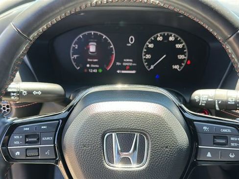 Used 2023 Honda HR-V Sport image 12