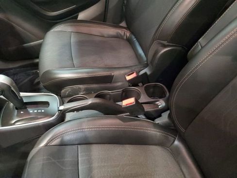 Used 2017 Chevrolet Trax LT w/ LT Convenience Package image 27