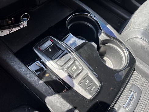 Used 2016 Honda Pilot Elite image 26