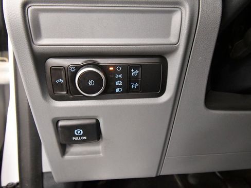 Used 2023 Ford F150 XLT w/ Trailer Tow Package image 19