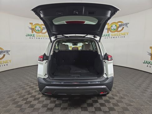 Used 2023 Nissan Rogue SL w/ SL Premium Package image 33