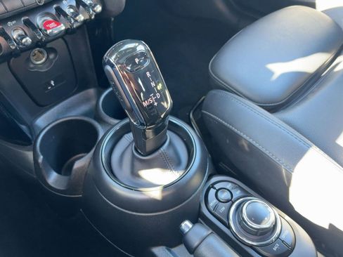 Certified 2023 MINI Cooper S image 18