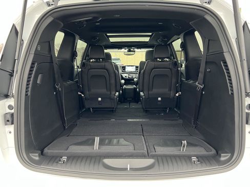 New 2026 Chrysler Pacifica Select image 50