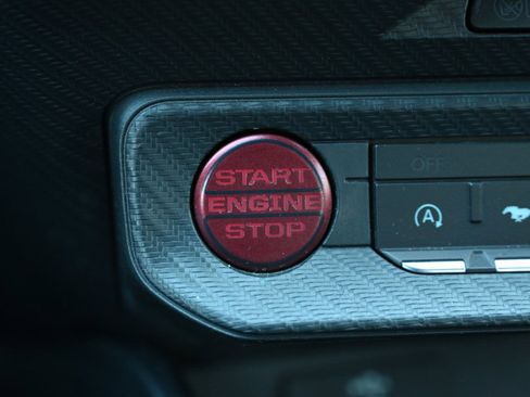 Used 2024 Ford Mustang Premium image 27