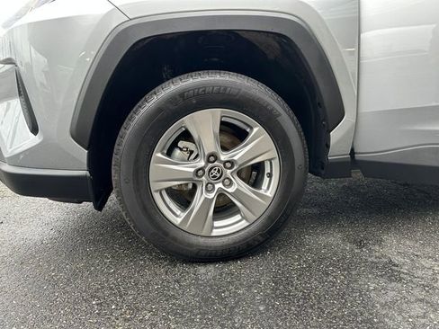 Used 2025 Toyota RAV4 XLE image 27