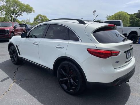 Used 2016 INFINITI QX70 AWD w/ Premium Package image 4