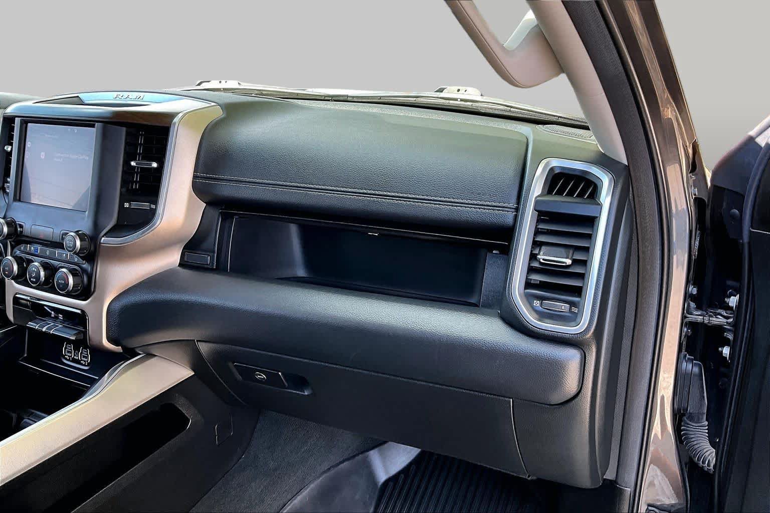 Used 2022 RAM 1500 Laramie RWD image 18