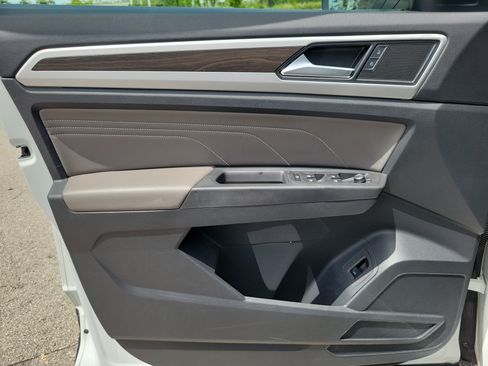 Used 2023 Volkswagen Atlas SE FWD image 24