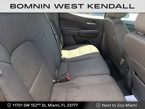 Used 2024 Chevrolet Colorado LT w/ LT Convenience Package image 8