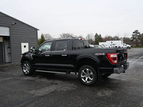 Used 2022 Ford F150 Lariat w/ Max Trailer Tow Package image 11