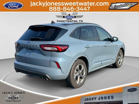 Used 2024 Ford Escape ST-Line w/ Tech Pack #1 FWD image 5