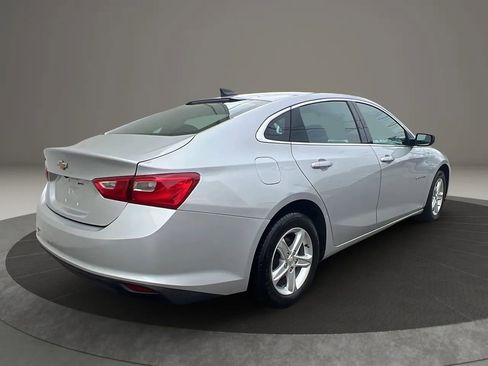 Used 2020 Chevrolet Malibu LS w/ LPO, Convenience Package 1 image 5