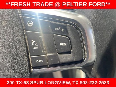 Used 2017 Land Rover Discovery Sport SE AWD/4WD image 26