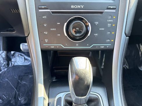 Used 2014 Ford Fusion Titanium image 26