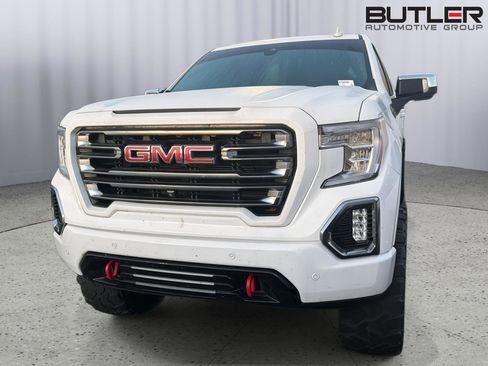 Used 2020 GMC Sierra 1500 AT4 w/ Off-Road Performance Package AWD/4WD image 5