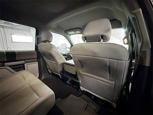 Used 2017 Ford F250 XLT w/ XLT Value Package image 11