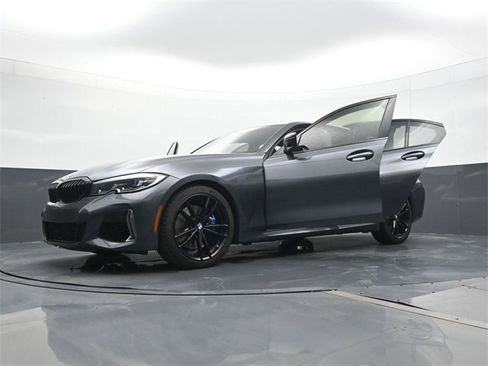 Used 2020 BMW M340i w/ Premium Package image 28