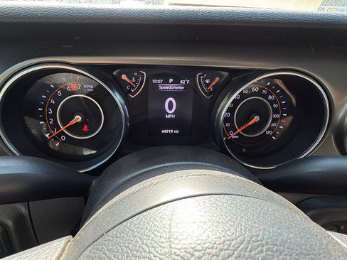 Used 2023 Jeep Wrangler Unlimited Sport AWD/4WD image 29